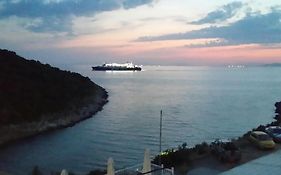 Al Mare Villas